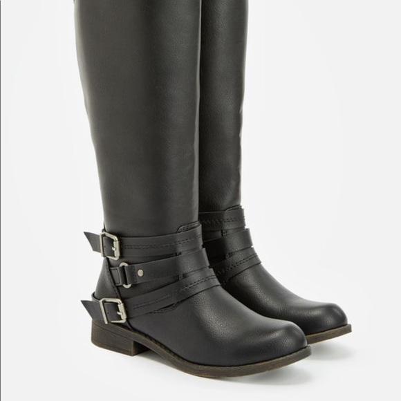 Just Fab Boots - Picture 4 of 8